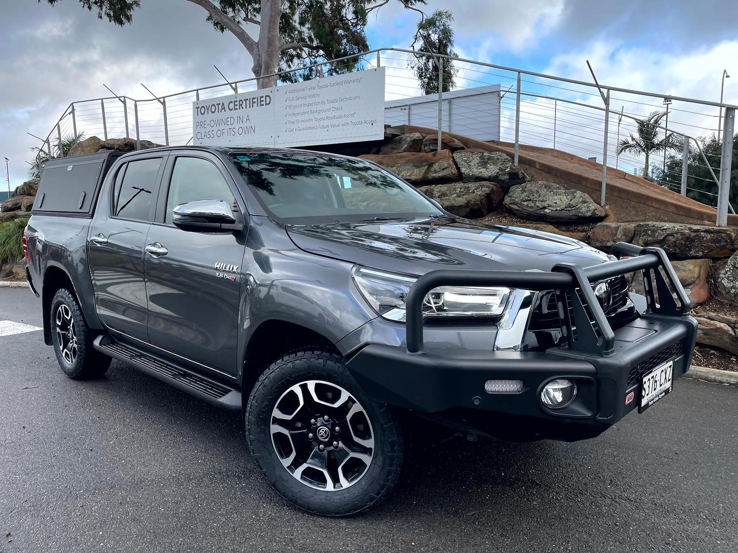 2023 Toyota Hilux SR5 in Silver