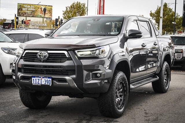 2022 Toyota Hilux Rogue in Silver