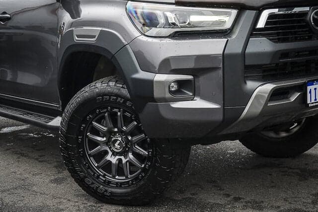 2022 Toyota Hilux Rogue in Silver
