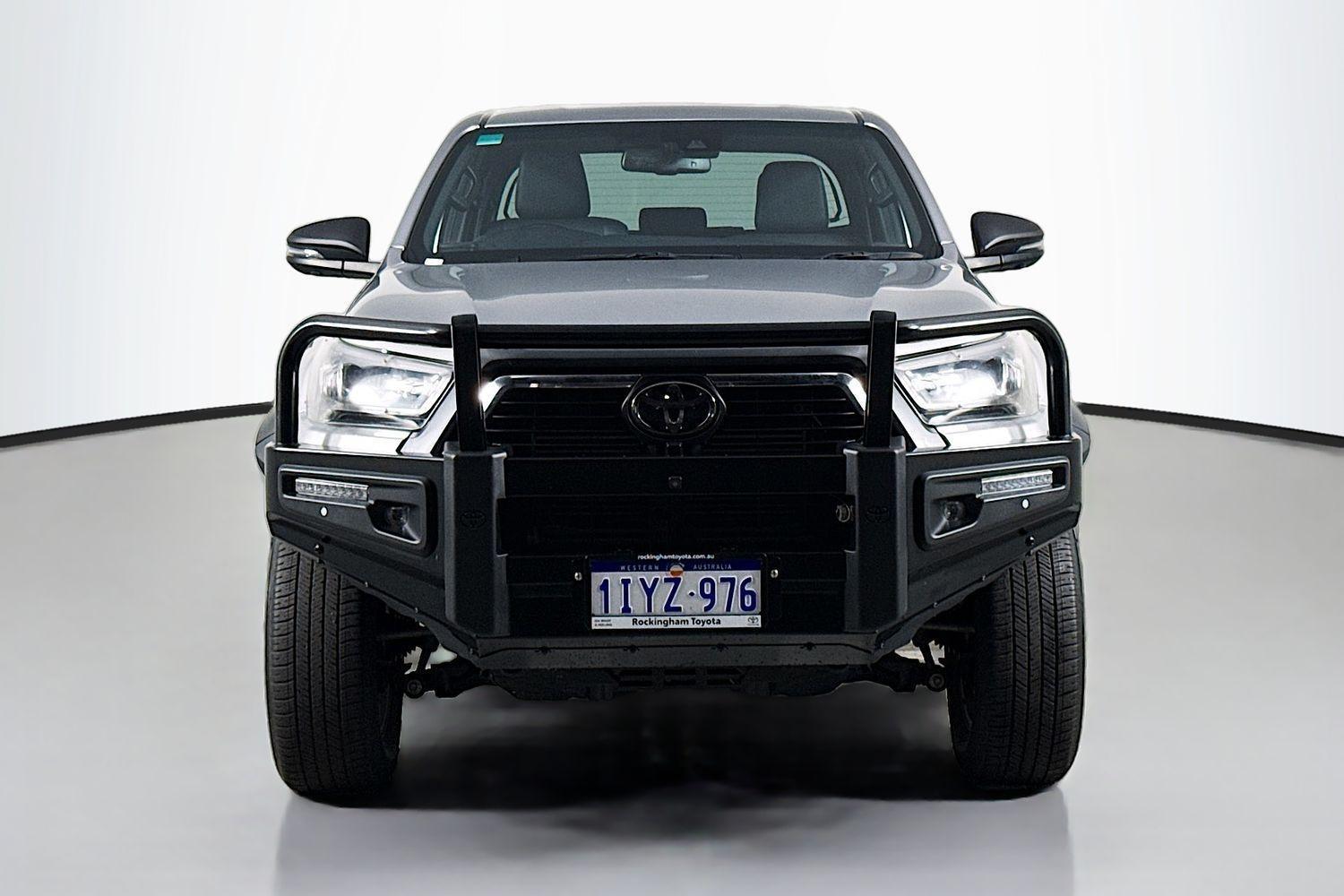 2022 Toyota Hilux Rogue in Silver