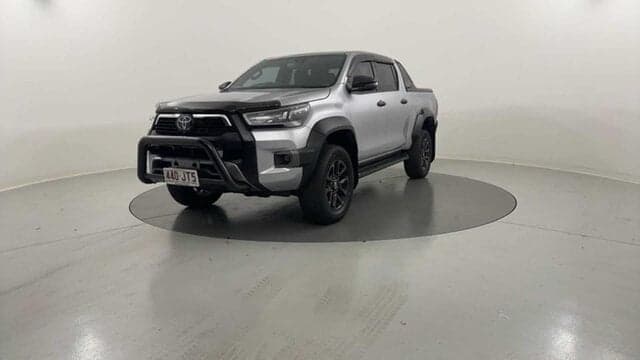 2023 Toyota Hilux Rogue in Silver