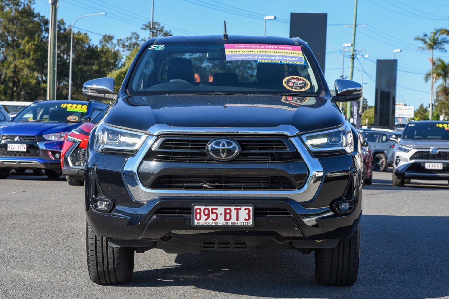 2021 Toyota Hilux SR5 in Black