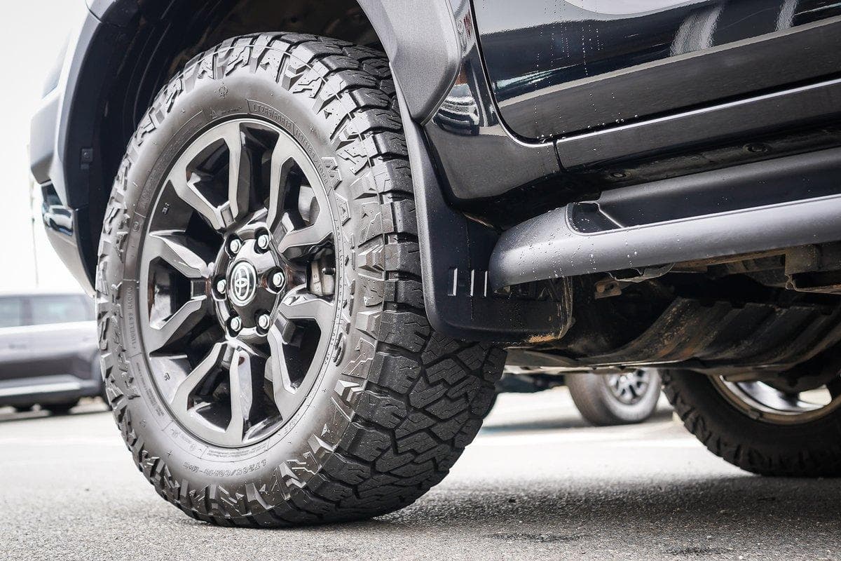 2022 Toyota Hilux Rogue in Black