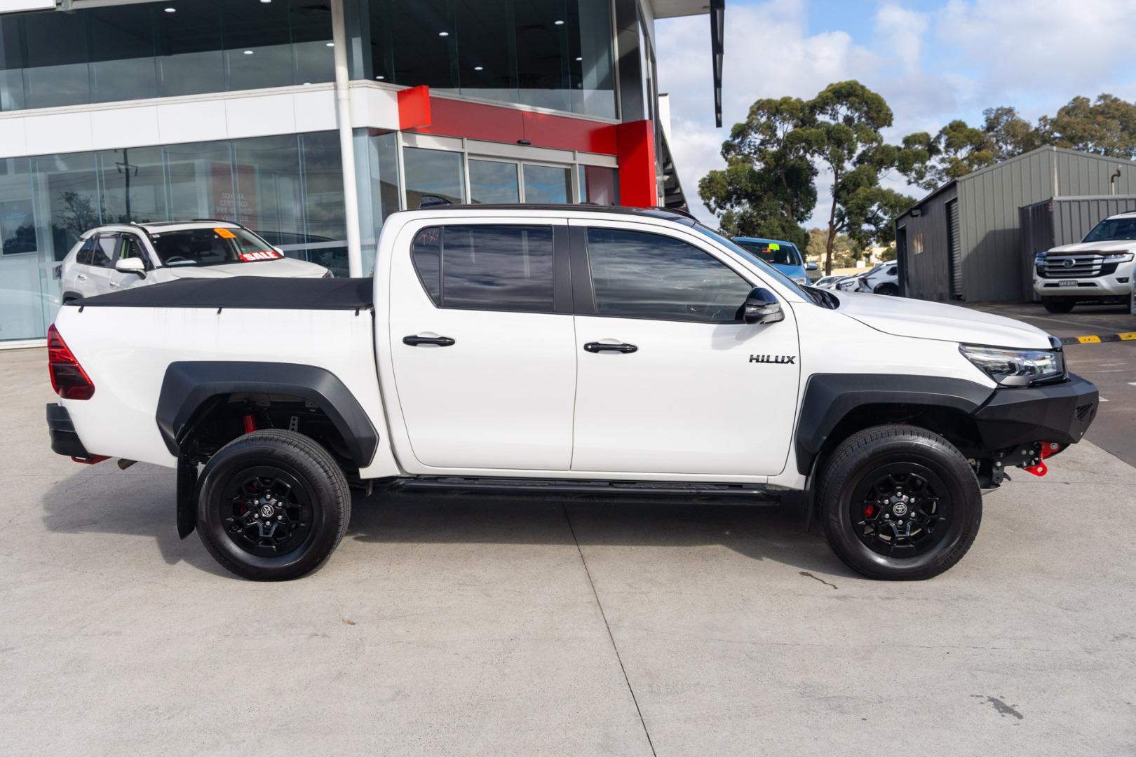 2024 Toyota Hilux GR-S in Two Tone White