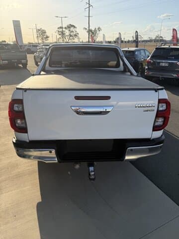 2021 Toyota Hilux SR5 in White