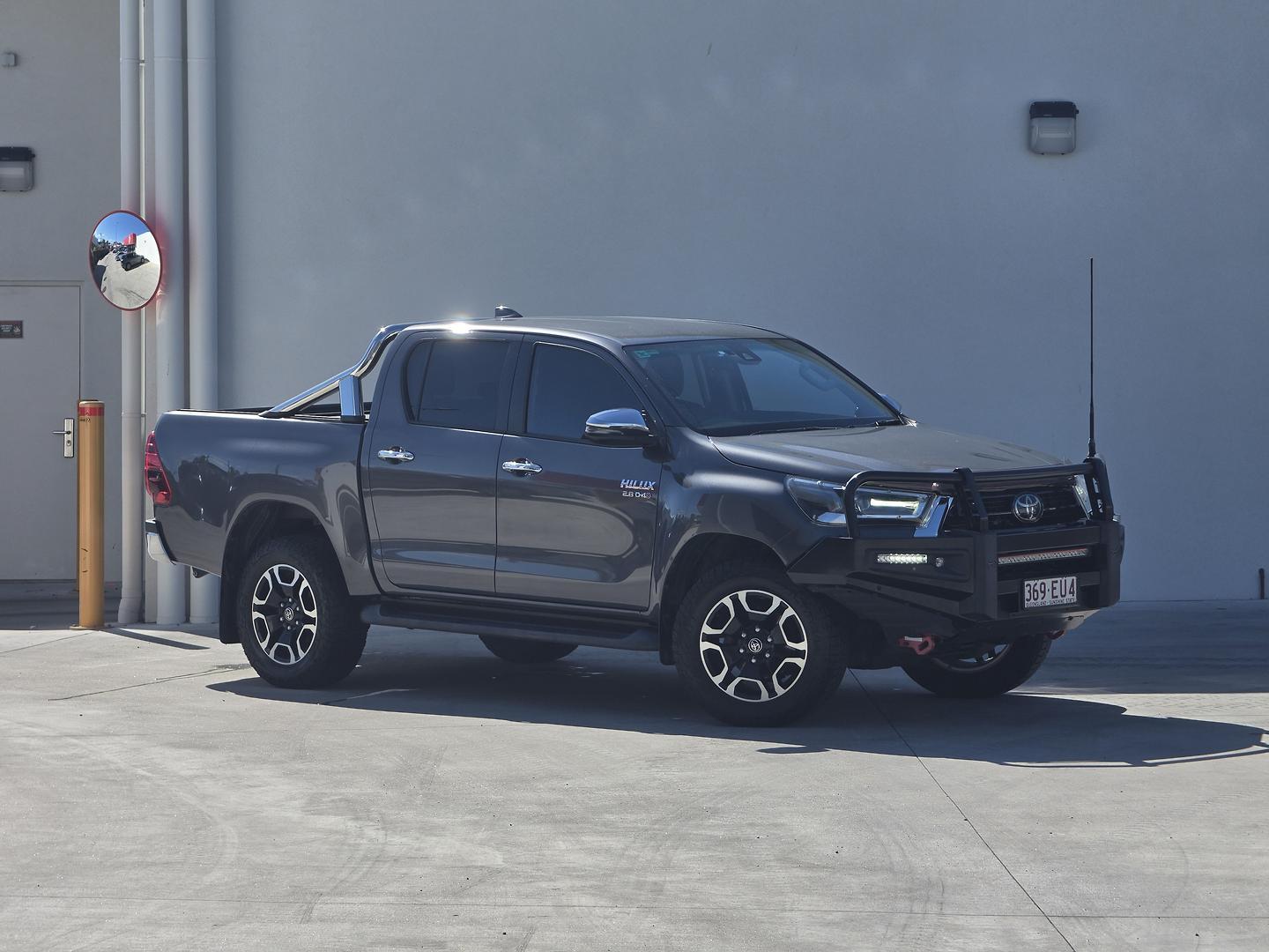 2022 Toyota Hilux SR5 in Silver