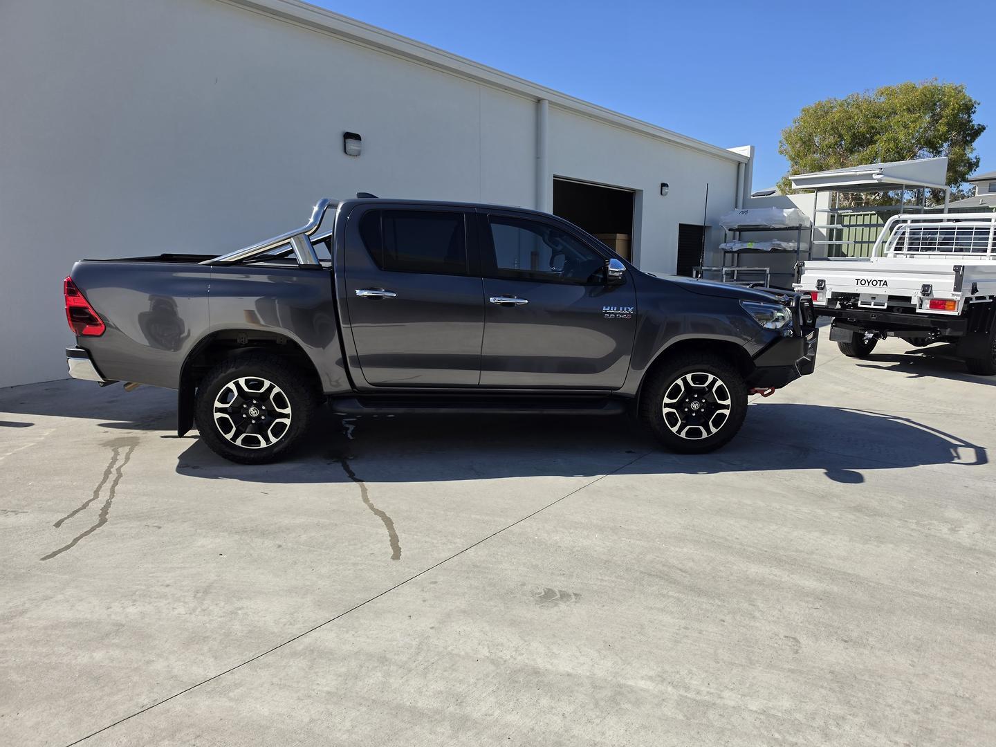 2022 Toyota Hilux SR5 in Silver