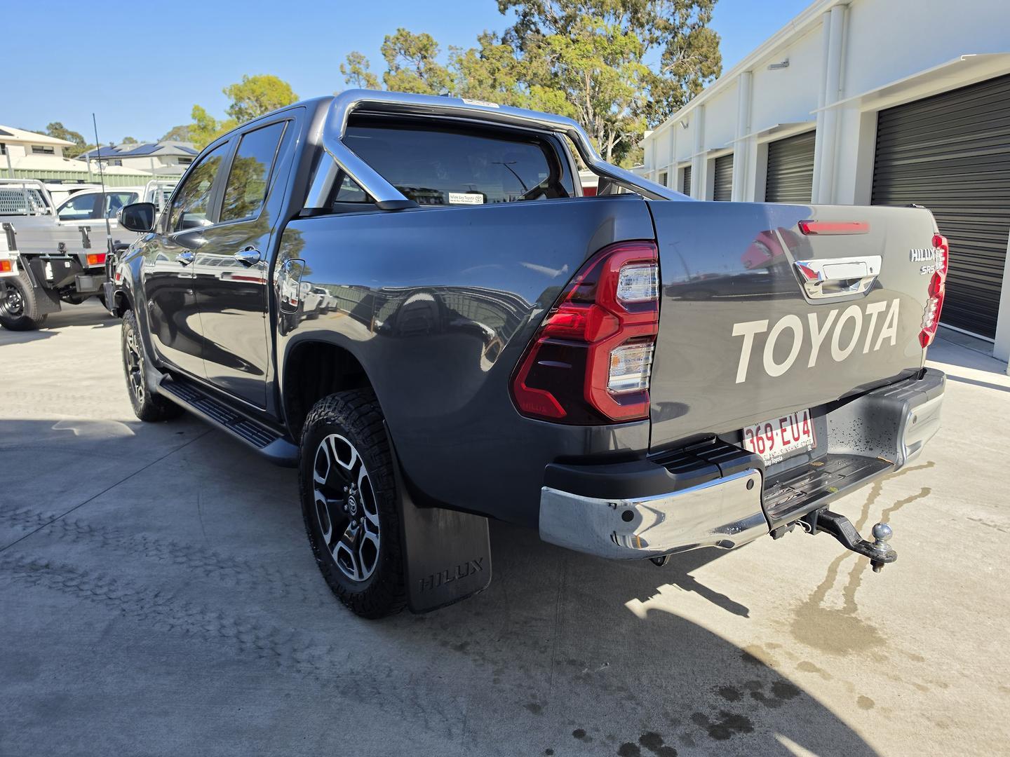 2022 Toyota Hilux SR5 in Silver