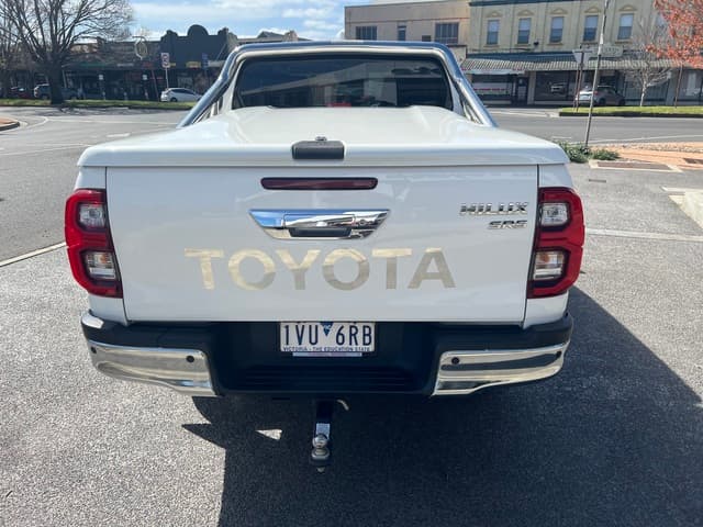 2022 Toyota Hilux SR5 in White