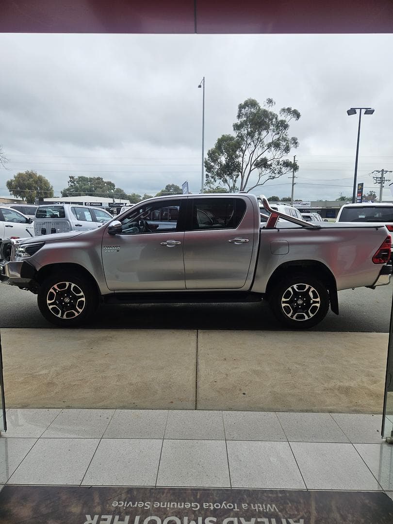 2023 Toyota Hilux SR5 in Silver