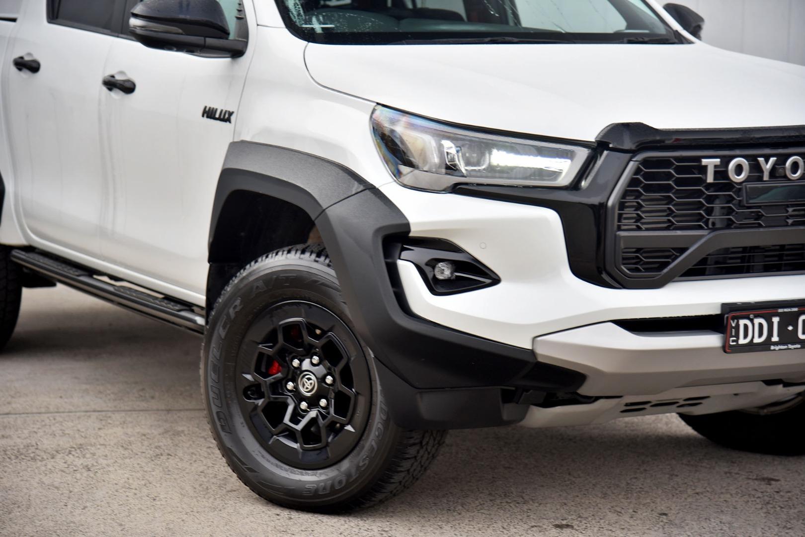 2024 Toyota Hilux GR-S in Two Tone White