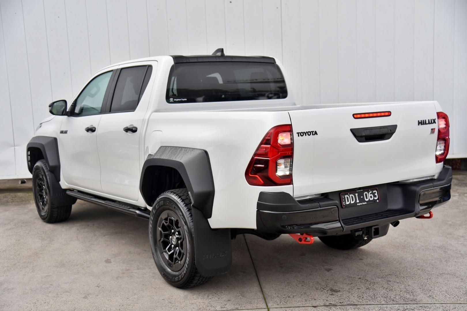 2024 Toyota Hilux GR-S in Two Tone White