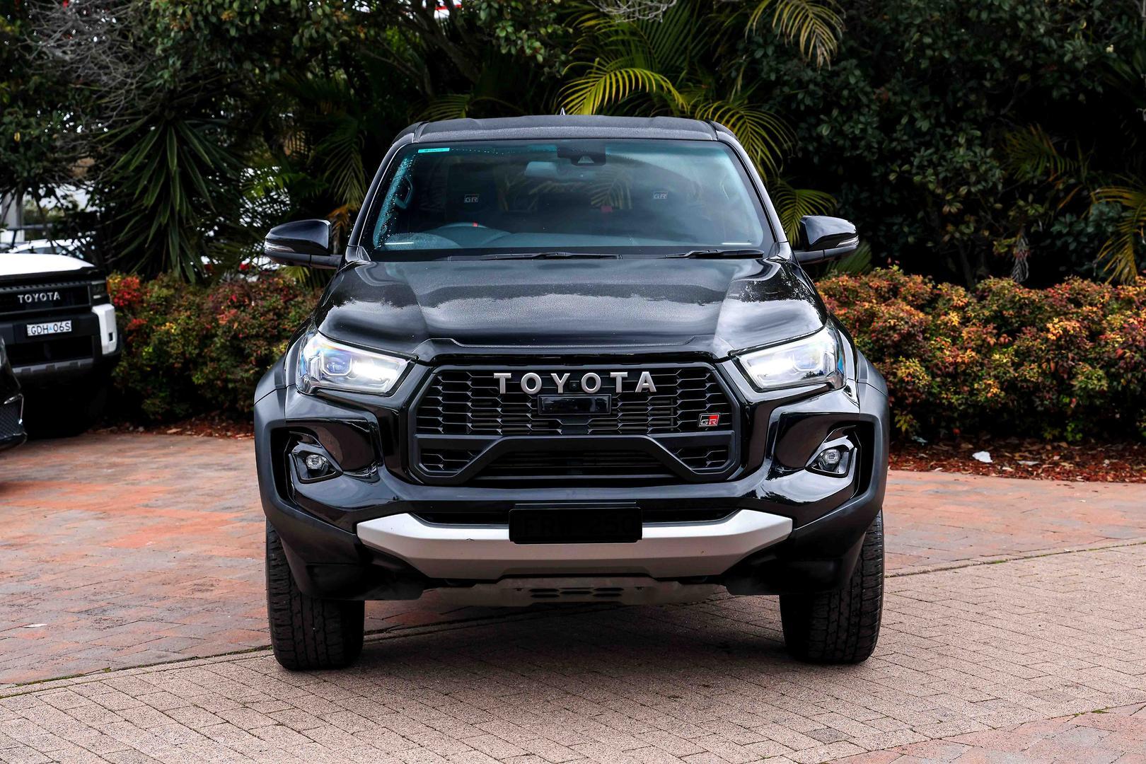 2025 Toyota Hilux GR-S in Black