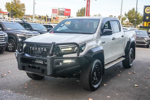 2023 Toyota Hilux GR-SPORT in White