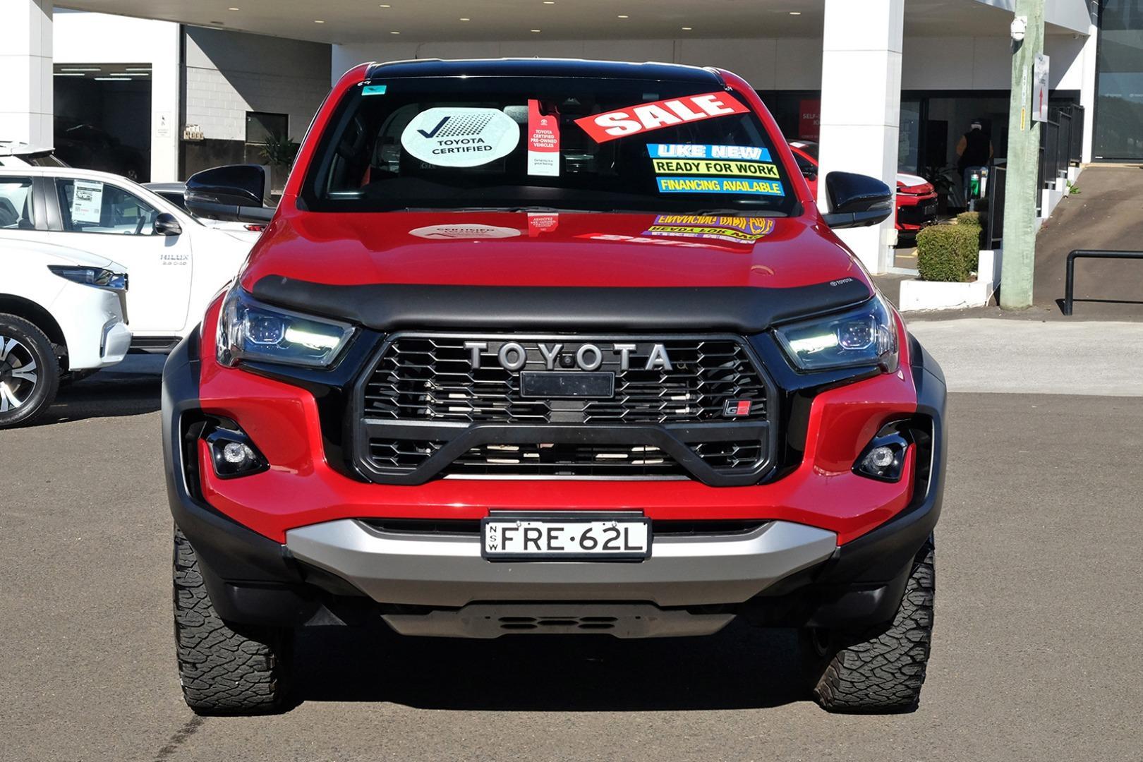 2025 Toyota Hilux GR-S in Two Tone Red