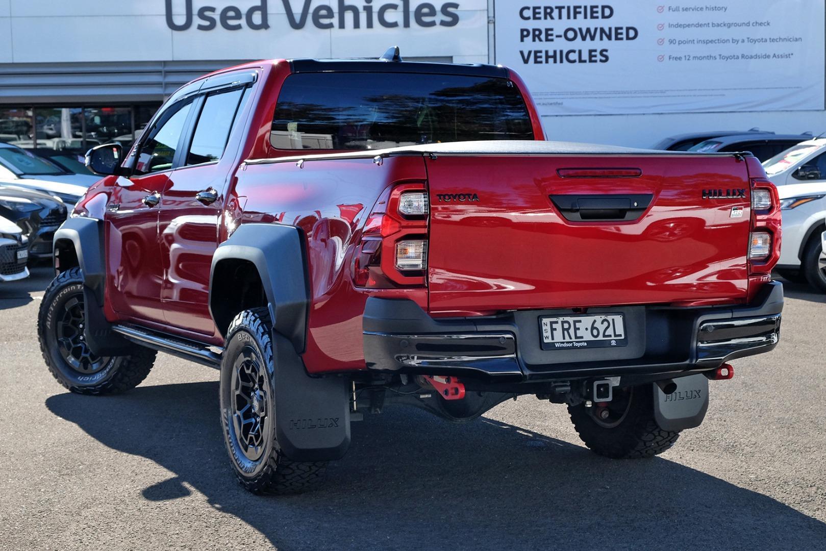 2025 Toyota Hilux GR-S in Two Tone Red
