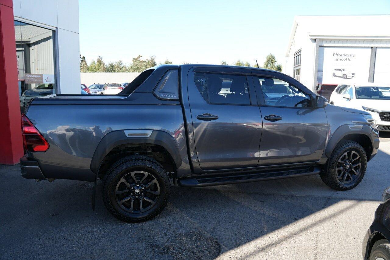 2021 Toyota Hilux Rogue in Silver