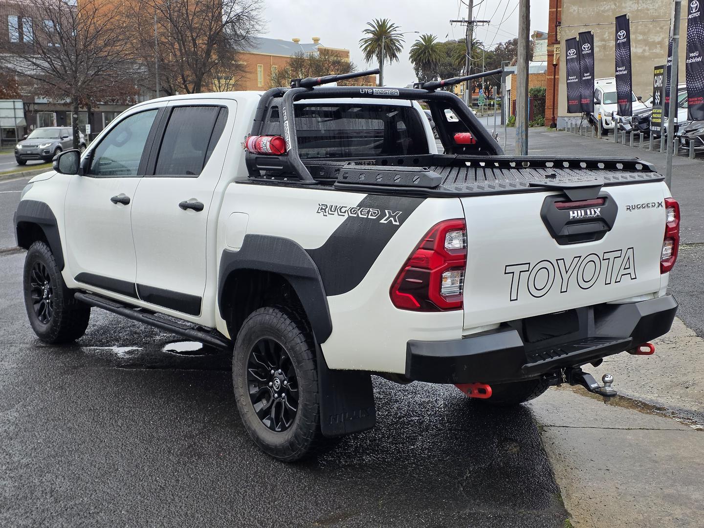 2022 Toyota Hilux Rugged X in White