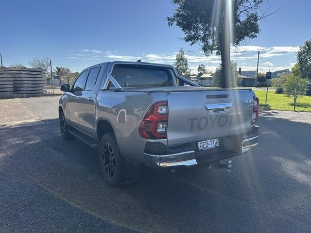 2023 Toyota Hilux SR5 in Silver