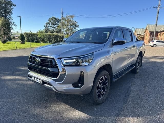 2023 Toyota Hilux SR5 in Silver