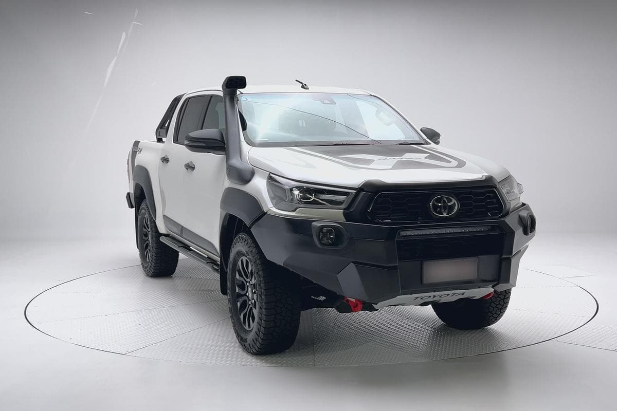 2021 Toyota Hilux Rugged X in White