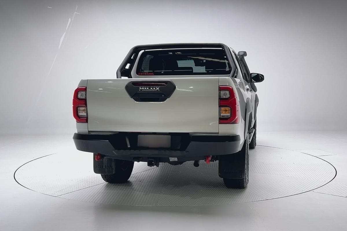 2021 Toyota Hilux Rugged X in White
