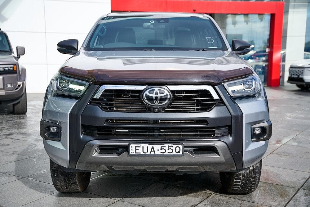 2022 Toyota Hilux Rogue in Silver