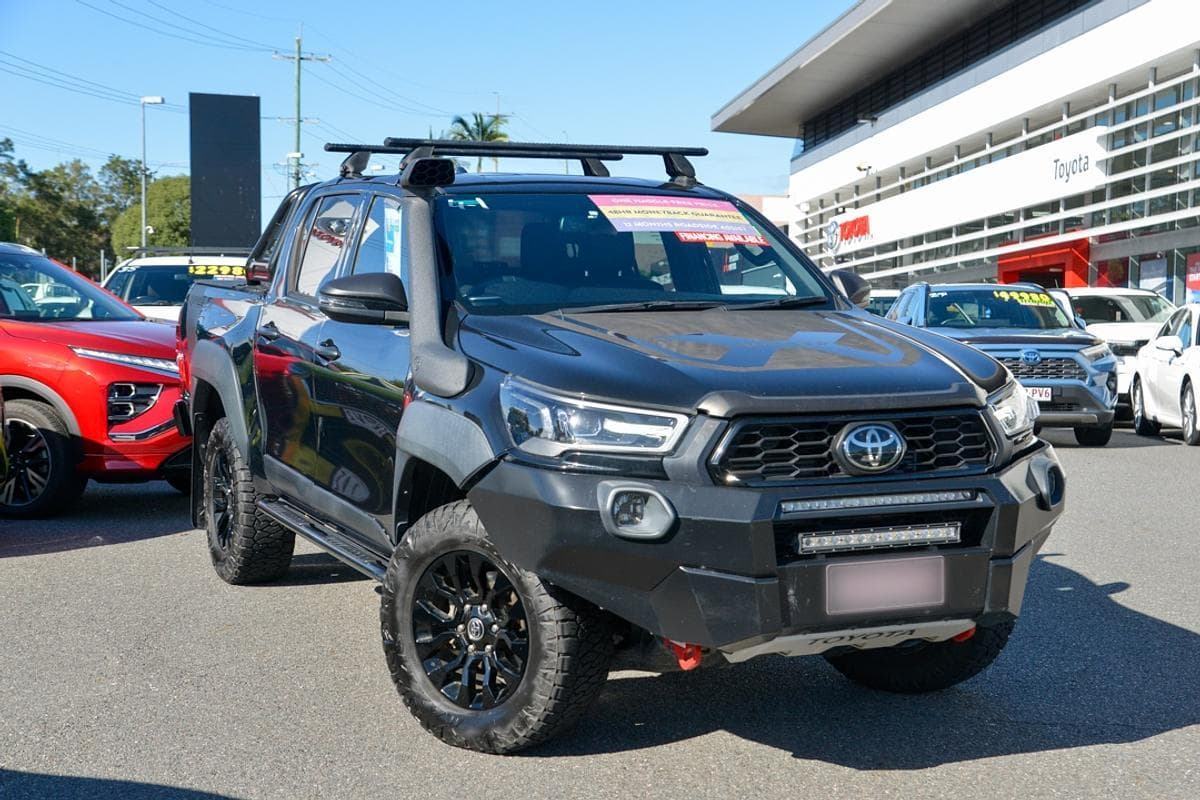 2022 Toyota Hilux Rugged X in Black