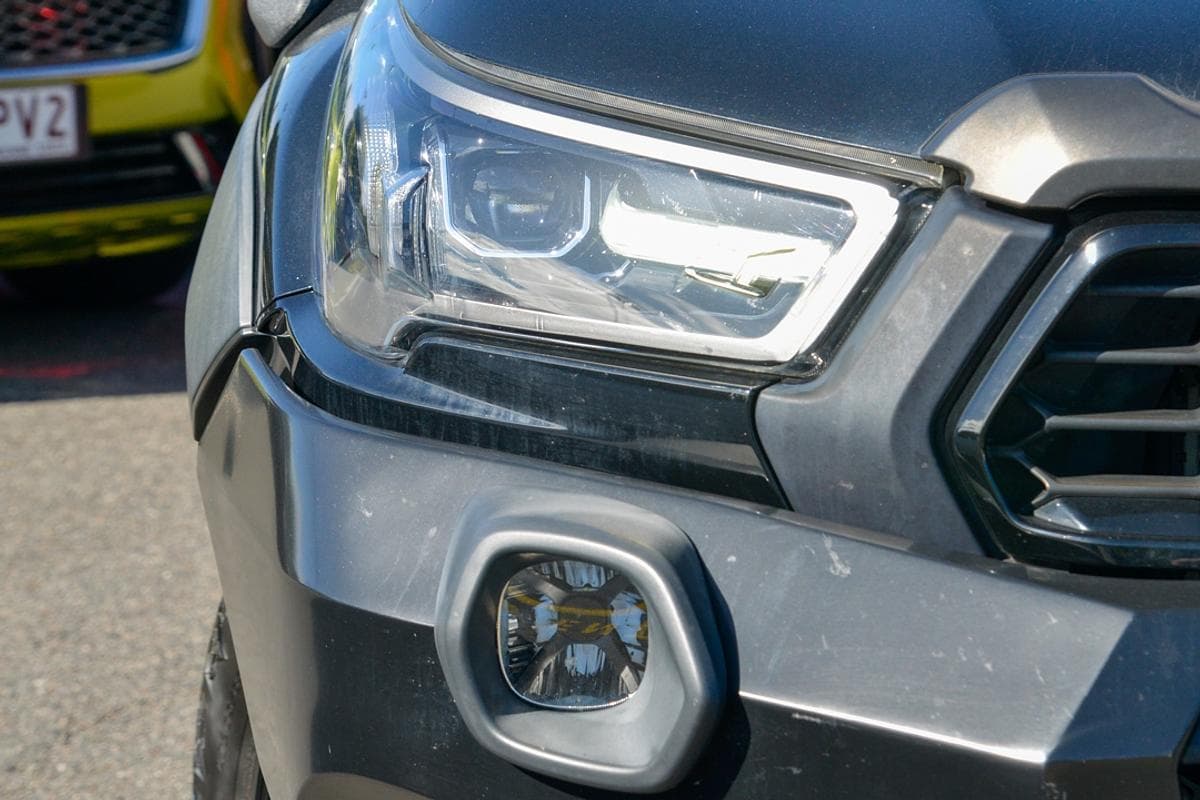 2022 Toyota Hilux Rugged X in Black