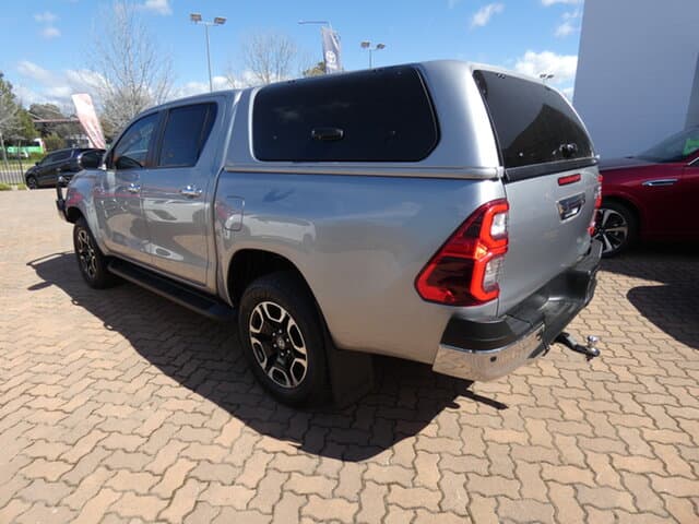 2023 Toyota Hilux SR5 in Silver