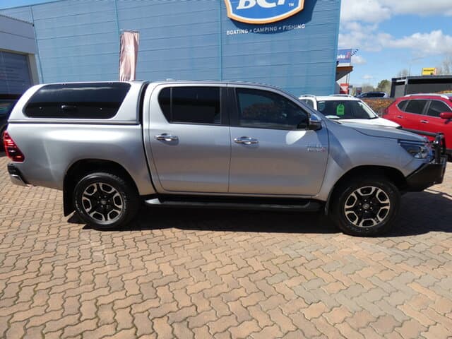 2023 Toyota Hilux SR5 in Silver