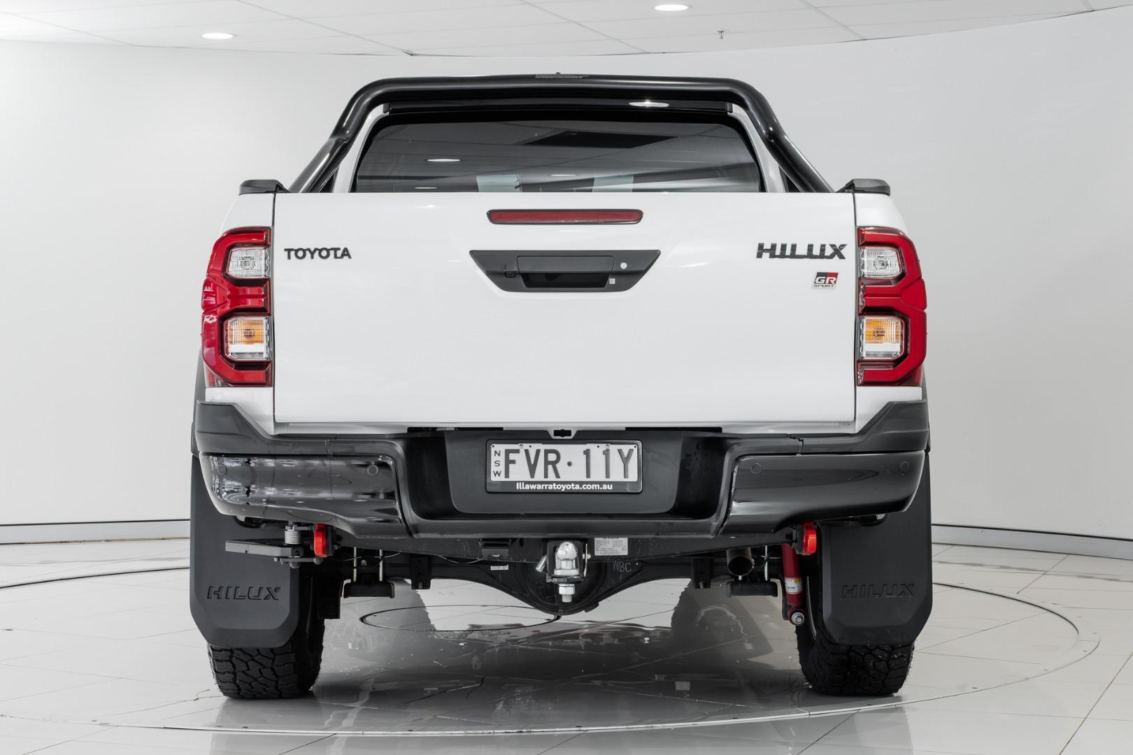 2025 Toyota Hilux GR-S in Two Tone White