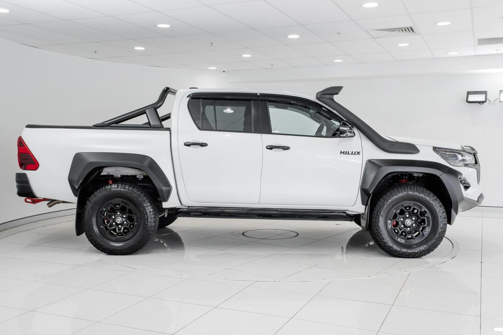 2025 Toyota Hilux GR-S in Two Tone White