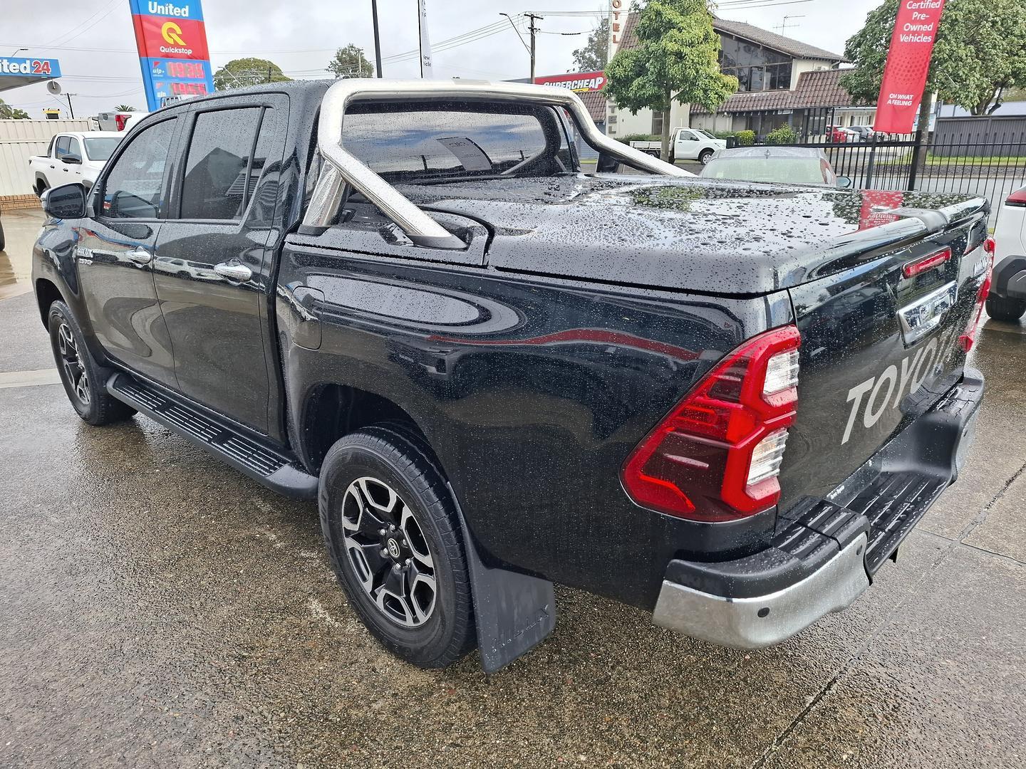 2021 Toyota Hilux SR5 in Black