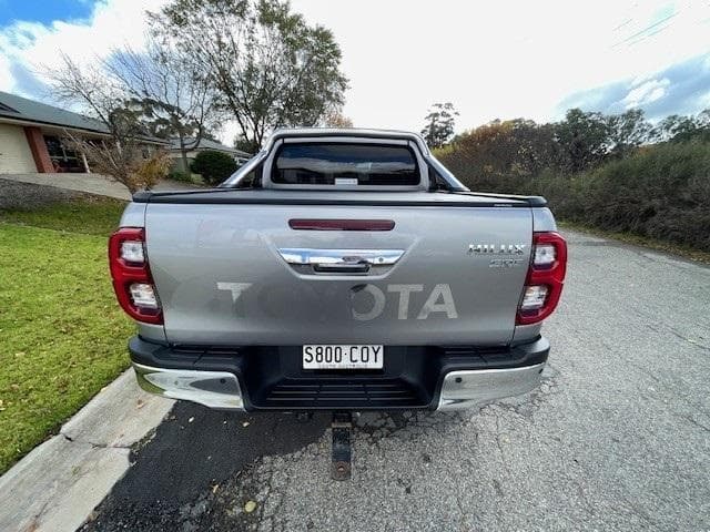 2022 Toyota Hilux SR5 in Silver