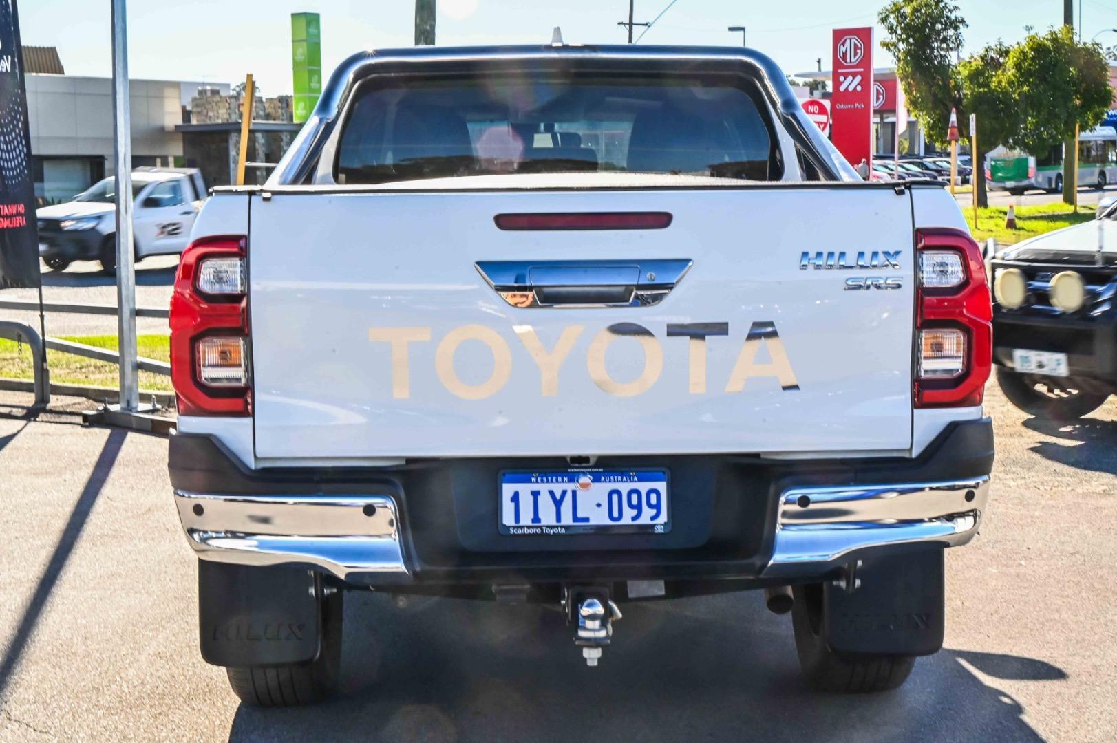 2023 Toyota Hilux SR5 in White