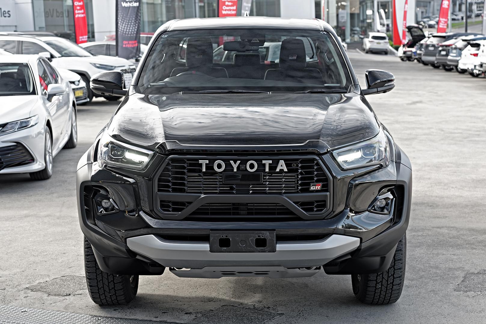 2025 Toyota Hilux GR Sport in Black