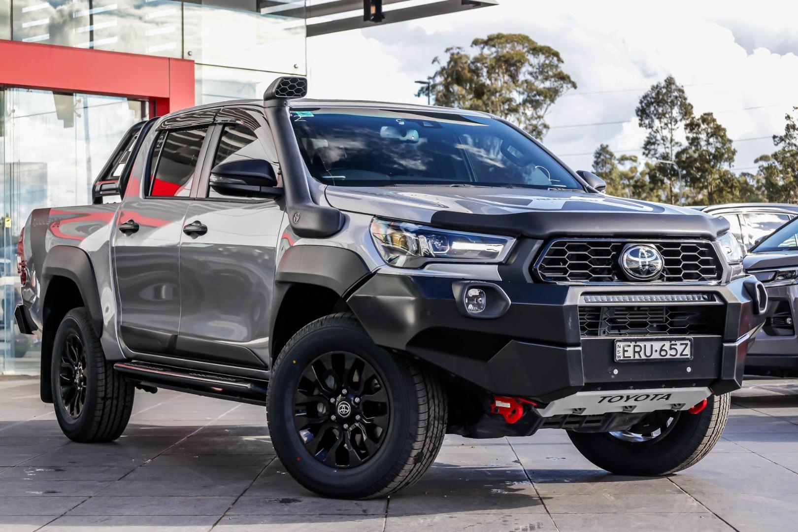 2021 Toyota Hilux Rugged X in Silver