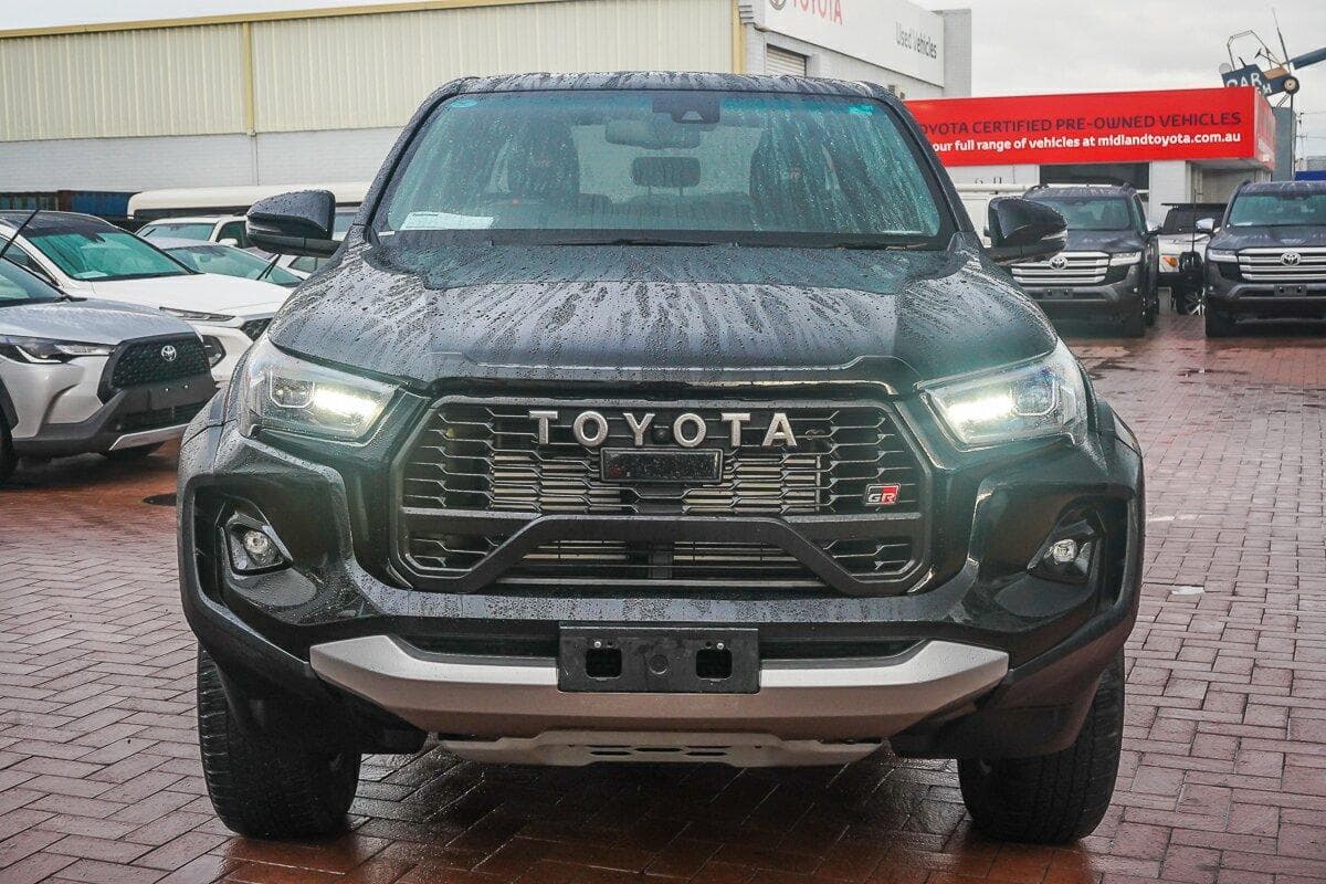2024 Toyota Hilux GR-S in Black