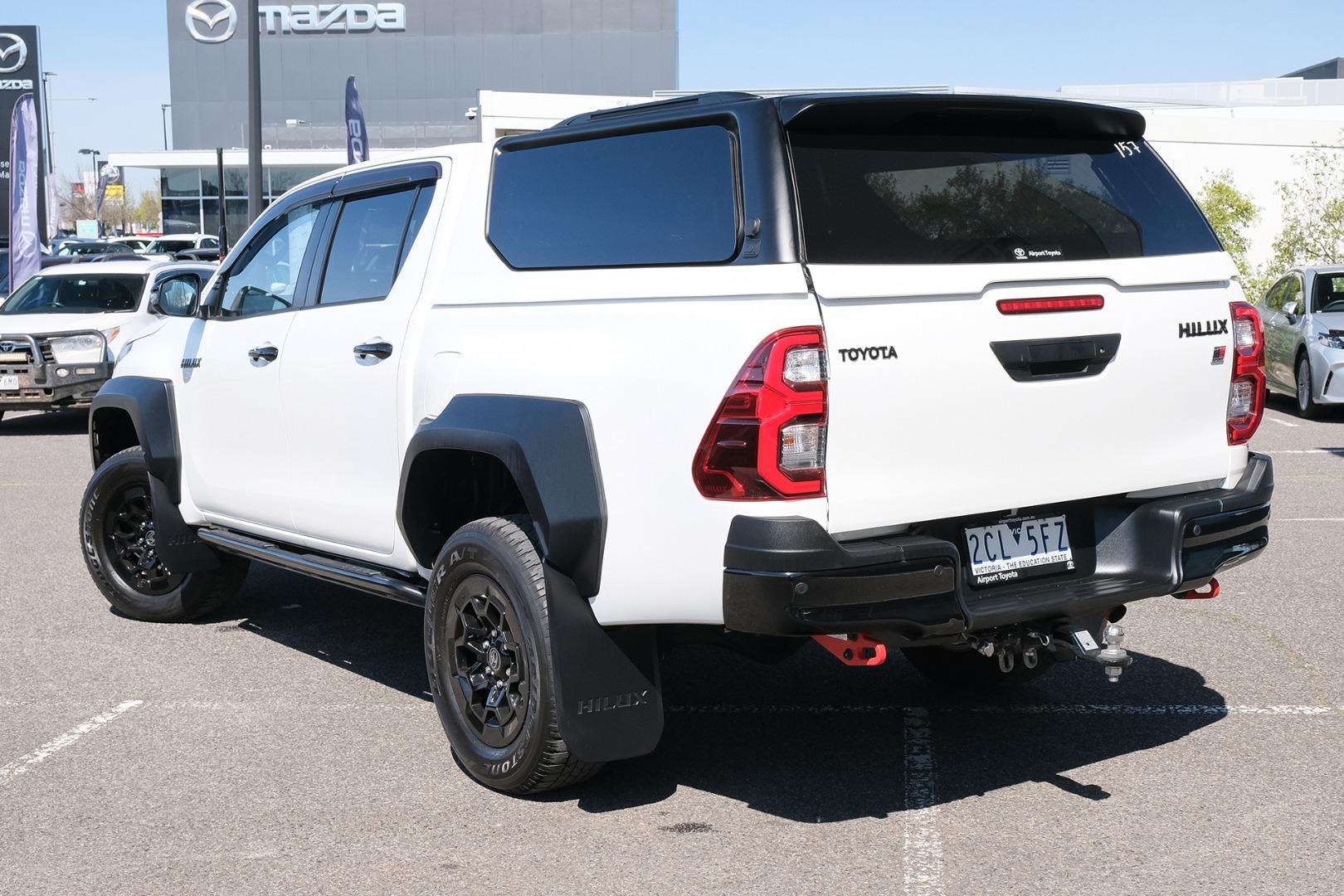 2025 Toyota Hilux GR-S in White