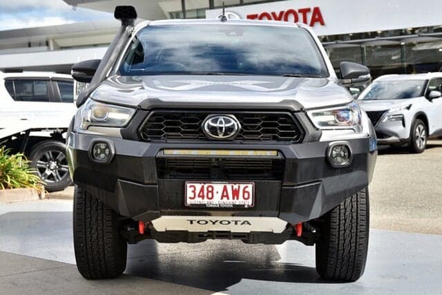 2020 Toyota Hilux Rugged X in Silver