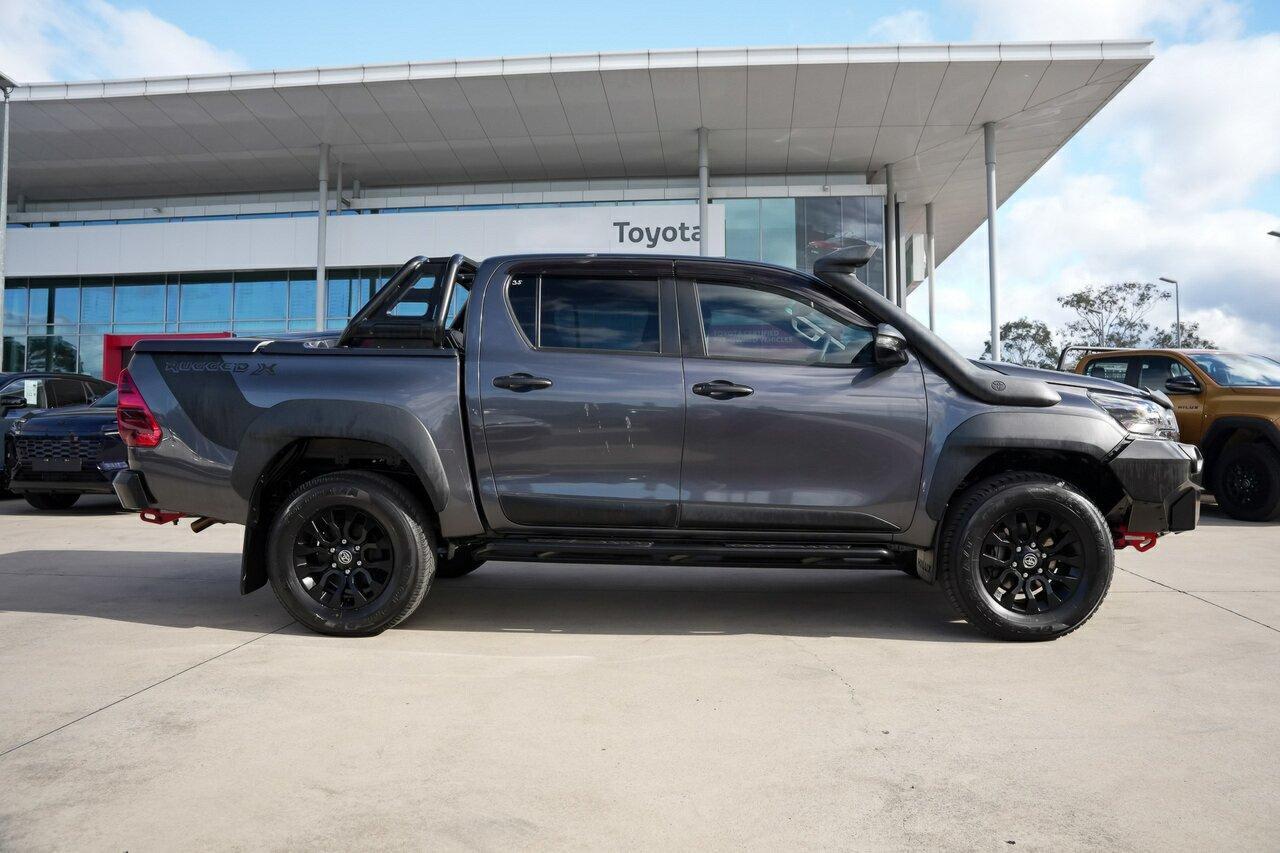 2021 Toyota Hilux Rugged X in Silver