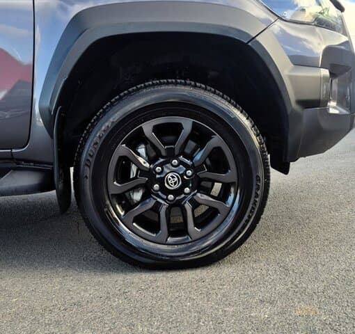2023 Toyota Hilux Rogue in Silver