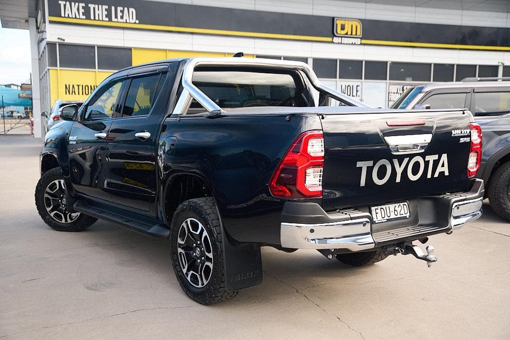 2023 Toyota Hilux SR5 in Black