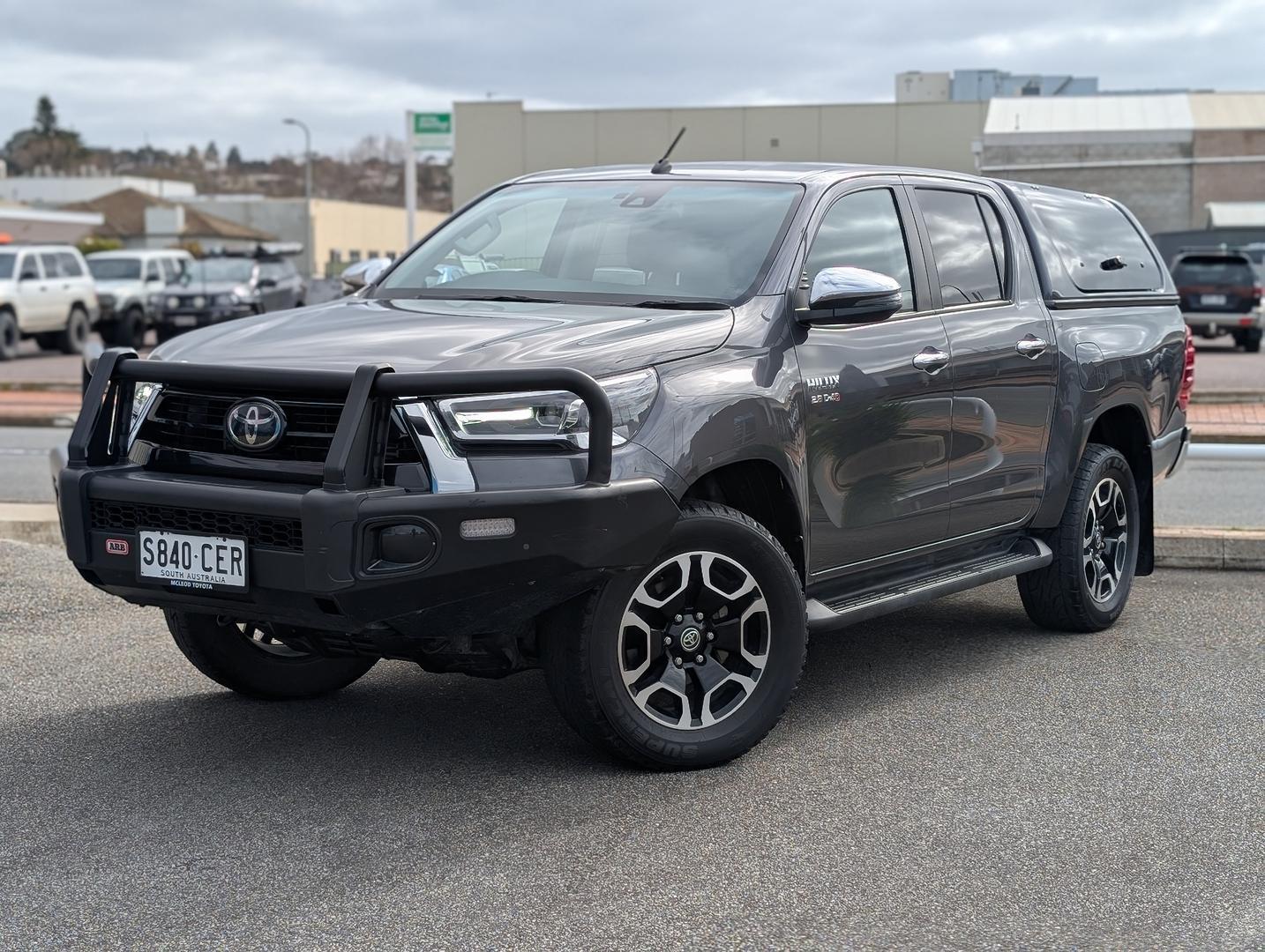 2020 Toyota Hilux SR5 in Silver