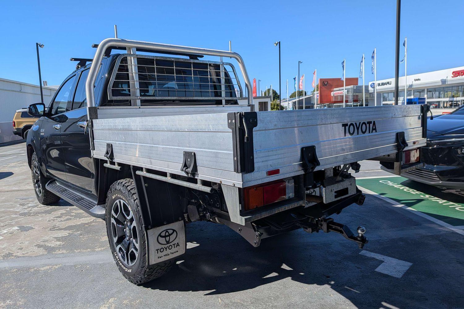 2021 Toyota Hilux SR5 in Black