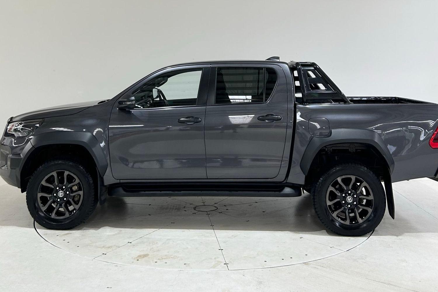 2023 Toyota Hilux Rogue in Silver