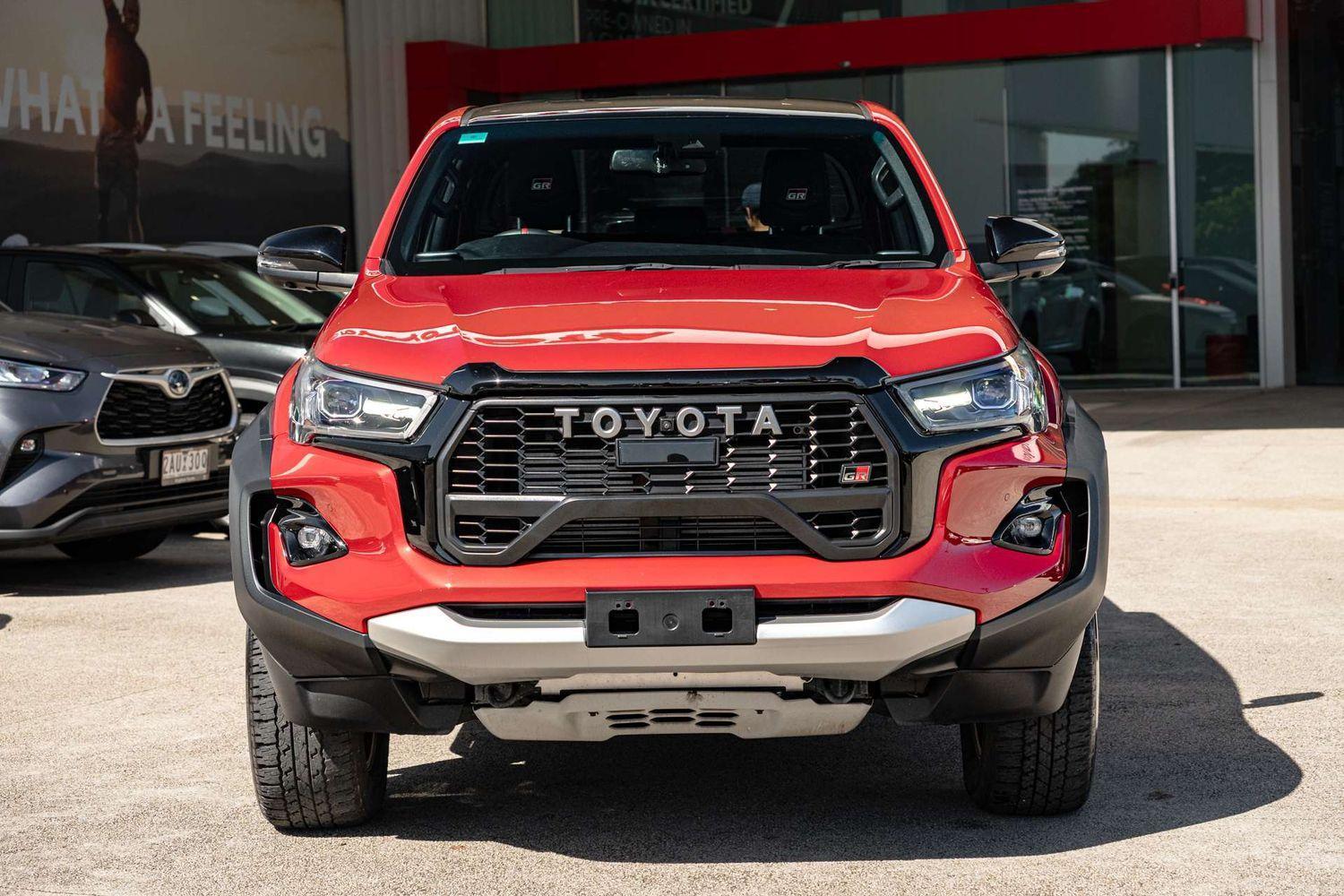 2025 Toyota Hilux GR-S in Two Tone Red