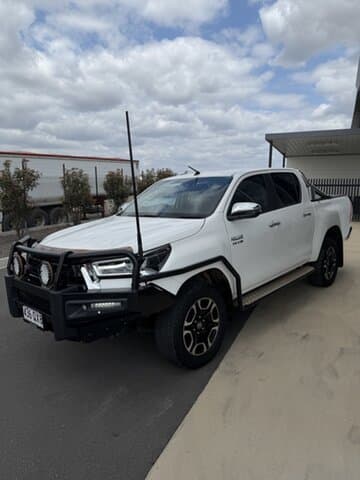 2021 Toyota Hilux SR5 in White