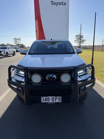 2021 Toyota Hilux SR5 in White